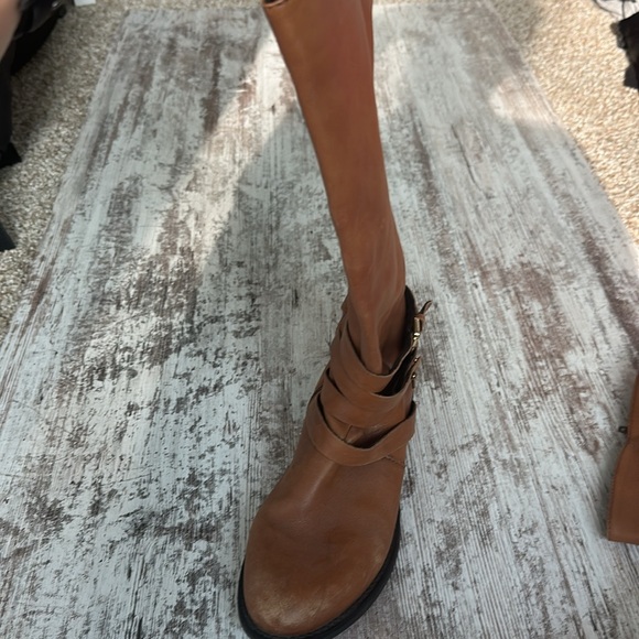 Steve Madden Albany Cognac Leather Belted Riding Boots - Picture 4 of 9